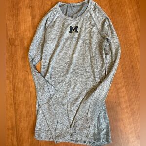 Swiftly tech long sleeve